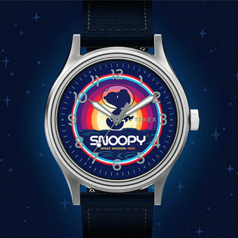 Новые часы TIMEX x SNOOPY к 50-летию высадки на Луну
