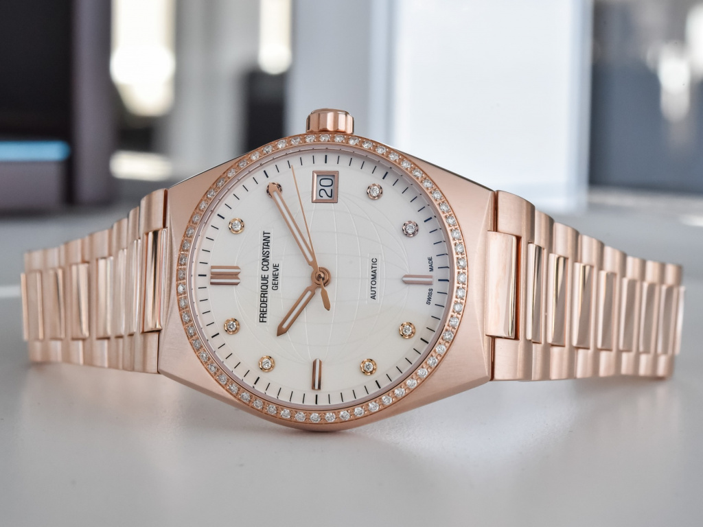 Frederique-Constant-Highlife-Ladies-Automatic-review-1.jpg