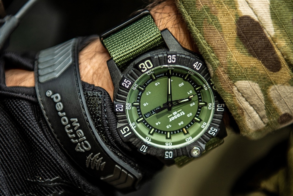 TRASER P99 Q Tactical Green for military operations