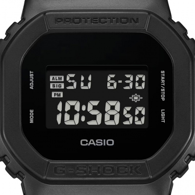 CASIO DW-5600UBB-1E